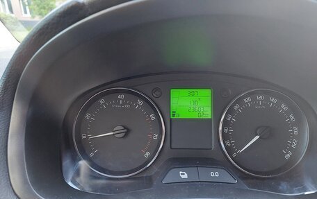 Skoda Fabia II, 2013 год, 590 000 рублей, 11 фотография