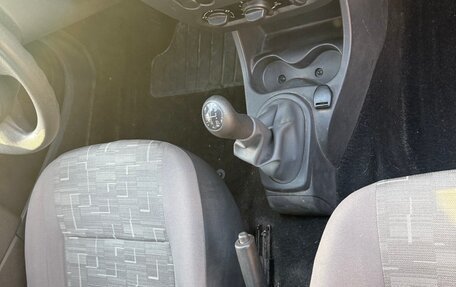 Renault Sandero I, 2014 год, 800 000 рублей, 6 фотография