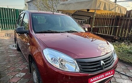 Renault Sandero I, 2014 год, 800 000 рублей, 15 фотография