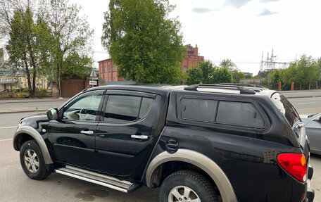 Mitsubishi L200 IV рестайлинг, 2011 год, 1 000 000 рублей, 5 фотография