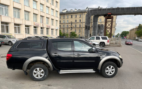 Mitsubishi L200 IV рестайлинг, 2011 год, 1 000 000 рублей, 6 фотография