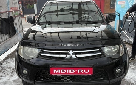 Mitsubishi L200 IV рестайлинг, 2011 год, 1 000 000 рублей, 2 фотография