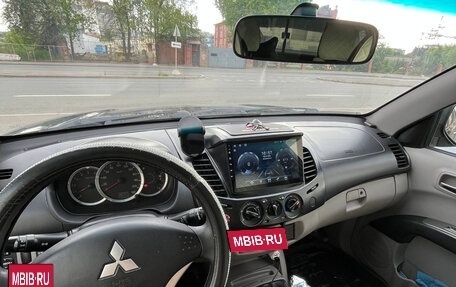 Mitsubishi L200 IV рестайлинг, 2011 год, 1 000 000 рублей, 13 фотография