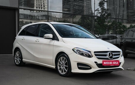 Mercedes-Benz B-Класс, 2016 год, 1 200 000 рублей, 3 фотография