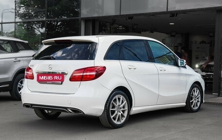 Mercedes-Benz B-Класс, 2016 год, 1 200 000 рублей, 4 фотография