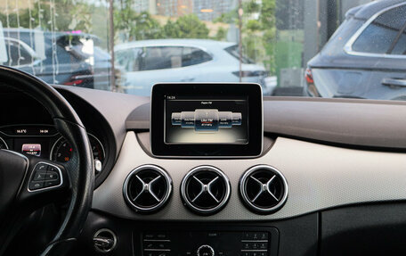 Mercedes-Benz B-Класс, 2016 год, 1 200 000 рублей, 11 фотография
