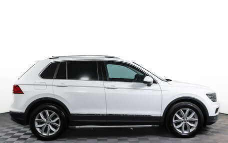Volkswagen Tiguan II, 2018 год, 3 145 000 рублей, 4 фотография