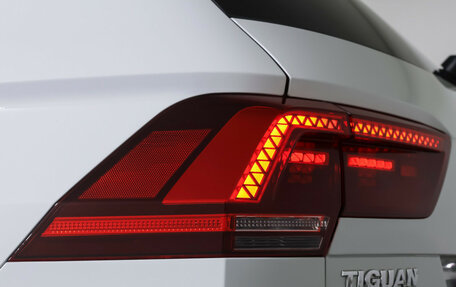 Volkswagen Tiguan II, 2018 год, 3 145 000 рублей, 23 фотография