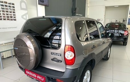Chevrolet Niva I рестайлинг, 2018 год, 770 000 рублей, 6 фотография