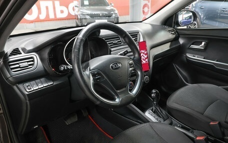 KIA Rio III рестайлинг, 2015 год, 987 000 рублей, 17 фотография