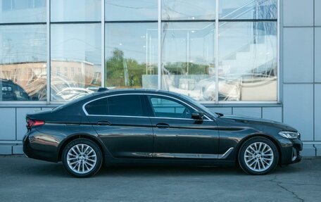 BMW 5 серия, 2020 год, 5 850 000 рублей, 5 фотография