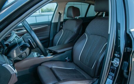 BMW 5 серия, 2020 год, 5 850 000 рублей, 15 фотография
