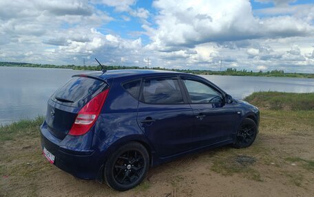 Hyundai i30 I, 2011 год, 960 000 рублей, 4 фотография