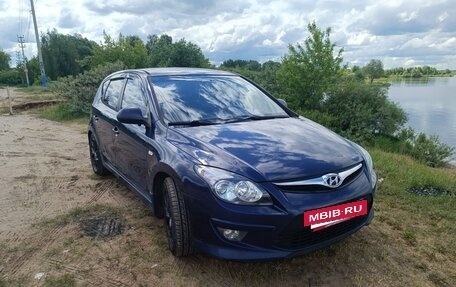Hyundai i30 I, 2011 год, 960 000 рублей, 2 фотография