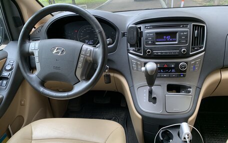 Hyundai H-1 II рестайлинг, 2021 год, 3 900 000 рублей, 6 фотография
