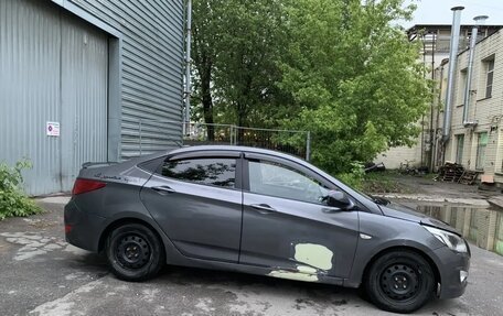 Hyundai Solaris II рестайлинг, 2016 год, 499 999 рублей, 3 фотография