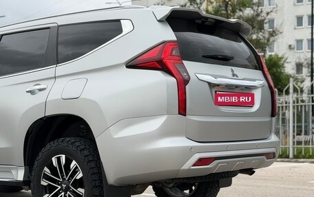 Mitsubishi Montero Sport, 2022 год, 3 797 000 рублей, 6 фотография