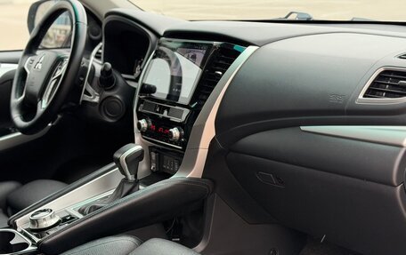 Mitsubishi Montero Sport, 2022 год, 3 797 000 рублей, 19 фотография