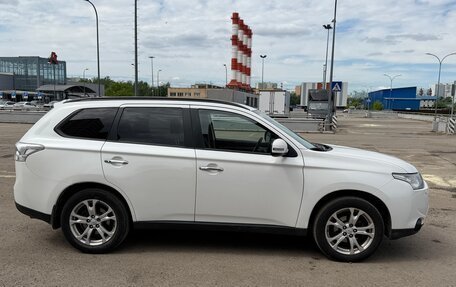 Mitsubishi Outlander III рестайлинг 3, 2012 год, 1 350 000 рублей, 8 фотография