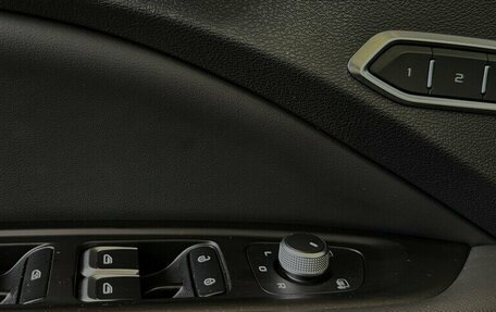 Geely Tugella FY11, 2023 год, 2 920 000 рублей, 12 фотография