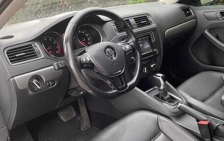 Volkswagen Jetta VI, 2017 год, 1 490 000 рублей, 16 фотография