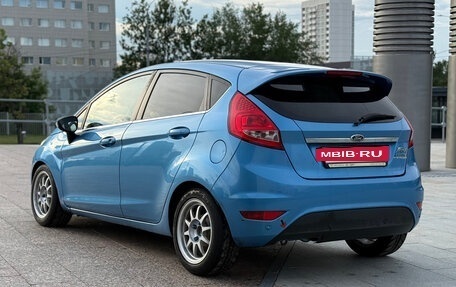 Ford Fiesta, 2011 год, 820 000 рублей, 3 фотография