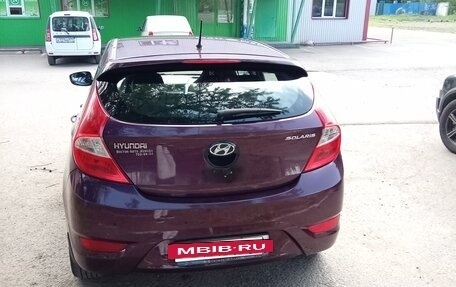 Hyundai Solaris II рестайлинг, 2012 год, 480 000 рублей, 2 фотография