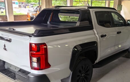 Mitsubishi L200, 2025 год, 6 700 000 рублей, 10 фотография