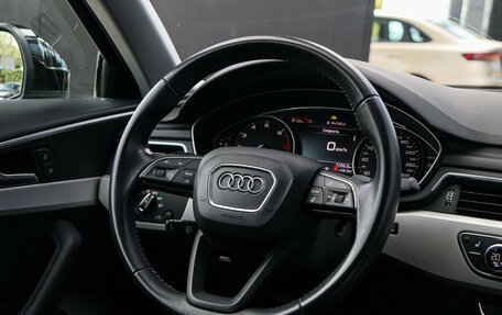 Audi A4, 2019 год, 2 750 000 рублей, 15 фотография