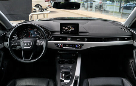 Audi A4, 2019 год, 2 750 000 рублей, 13 фотография
