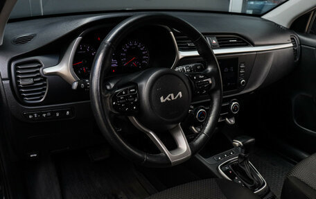 KIA Rio IV, 2021 год, 1 490 000 рублей, 13 фотография