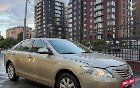 Toyota Camry, 2006 год, 800 000 рублей, 3 фотография