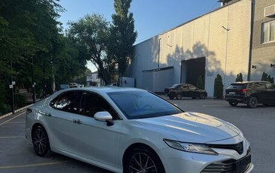Toyota Camry, 2019 год, 2 600 000 рублей, 1 фотография