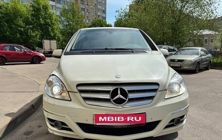 Mercedes-Benz B-Класс, 2009 год, 460 000 рублей, 1 фотография