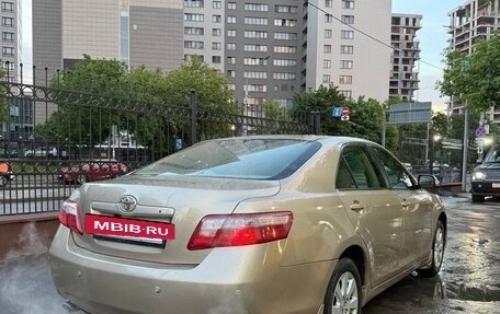 Toyota Camry, 2006 год, 800 000 рублей, 5 фотография
