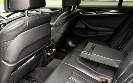 BMW 5 серия, 2019 год, 4 800 000 рублей, 18 фотография