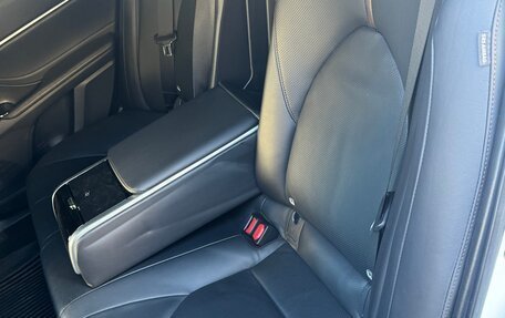 Toyota Camry, 2019 год, 2 600 000 рублей, 6 фотография