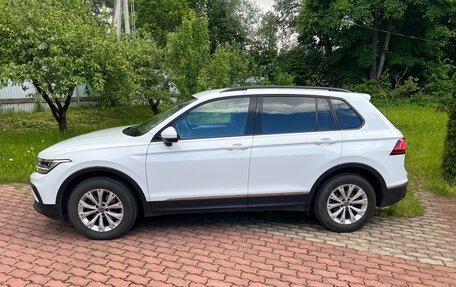 Volkswagen Tiguan II, 2020 год, 2 990 000 рублей, 4 фотография