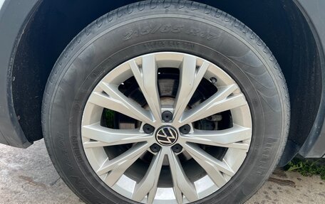 Volkswagen Tiguan II, 2020 год, 2 990 000 рублей, 10 фотография