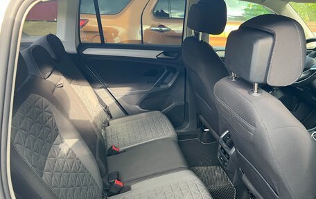 Volkswagen Tiguan II, 2020 год, 2 990 000 рублей, 14 фотография