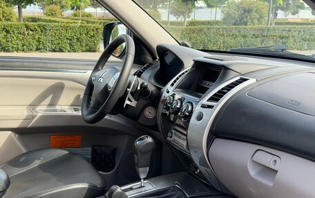 Mitsubishi Pajero Sport II рестайлинг, 2010 год, 1 600 000 рублей, 8 фотография