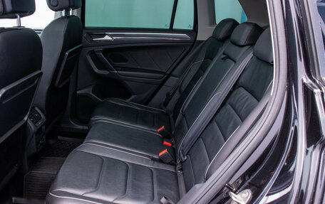 Volkswagen Tiguan II, 2018 год, 2 750 000 рублей, 12 фотография