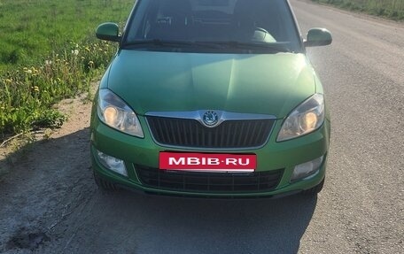 Skoda Fabia II, 2010 год, 750 000 рублей, 3 фотография