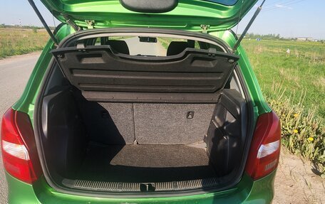 Skoda Fabia II, 2010 год, 750 000 рублей, 12 фотография