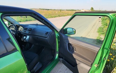 Skoda Fabia II, 2010 год, 750 000 рублей, 20 фотография