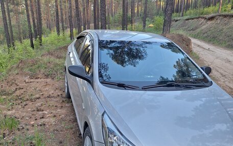 Hyundai Solaris II рестайлинг, 2014 год, 725 000 рублей, 1 фотография