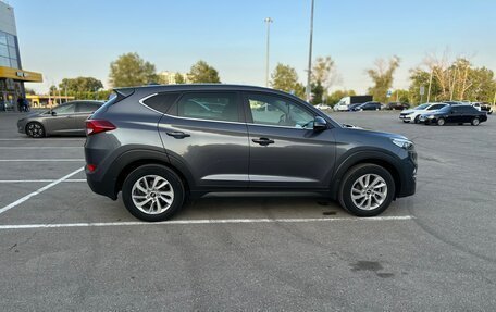 Hyundai Tucson III, 2017 год, 1 899 000 рублей, 6 фотография