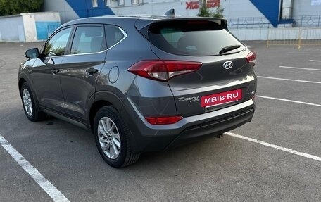 Hyundai Tucson III, 2017 год, 1 899 000 рублей, 3 фотография