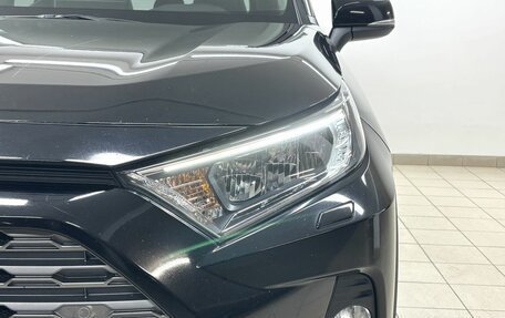 Toyota RAV4, 2020 год, 3 370 000 рублей, 8 фотография