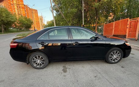 Toyota Camry, 2007 год, 900 000 рублей, 5 фотография
